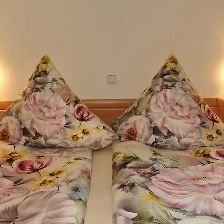 Bocksleitnerhof Farm stay *